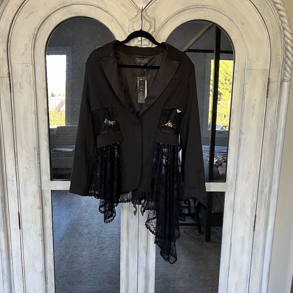 Gracia Jackets & Blazers - NWT Lace Contrast Jacket - Gracia Fashion, Size L